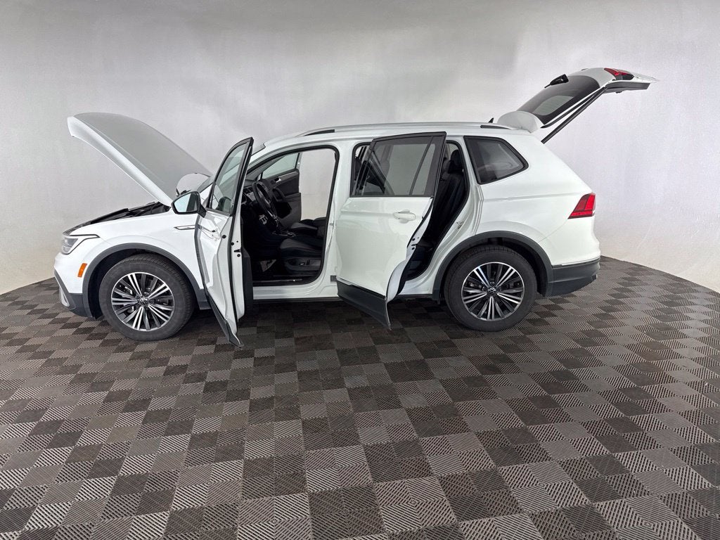 2024 Volkswagen Tiguan 2.0T Wolfsburg Edition