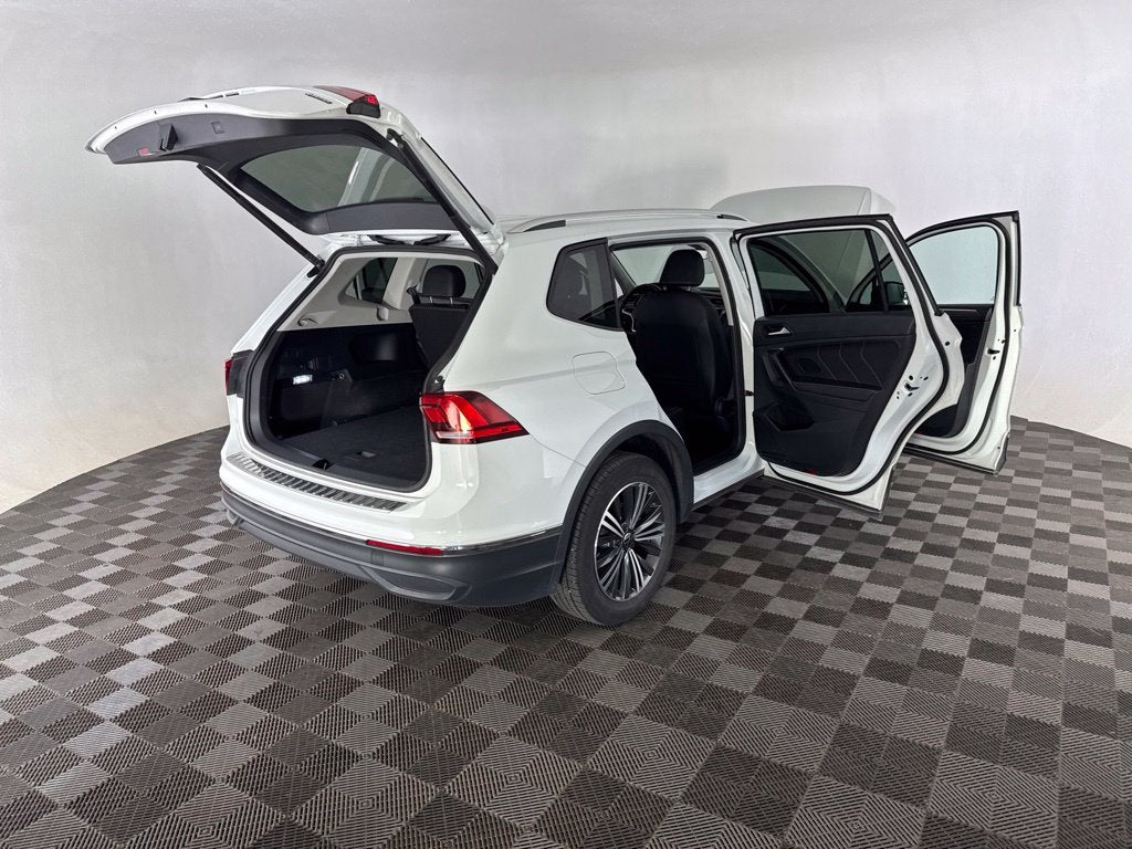 2024 Volkswagen Tiguan 2.0T Wolfsburg Edition