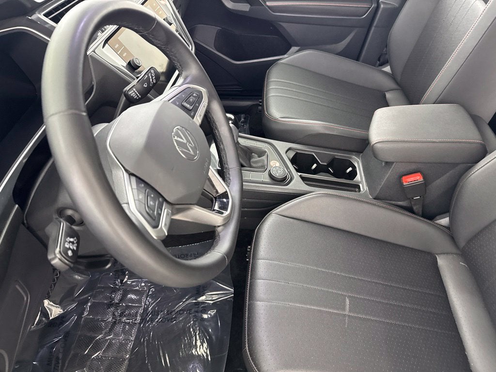 2024 Volkswagen Tiguan 2.0T Wolfsburg Edition