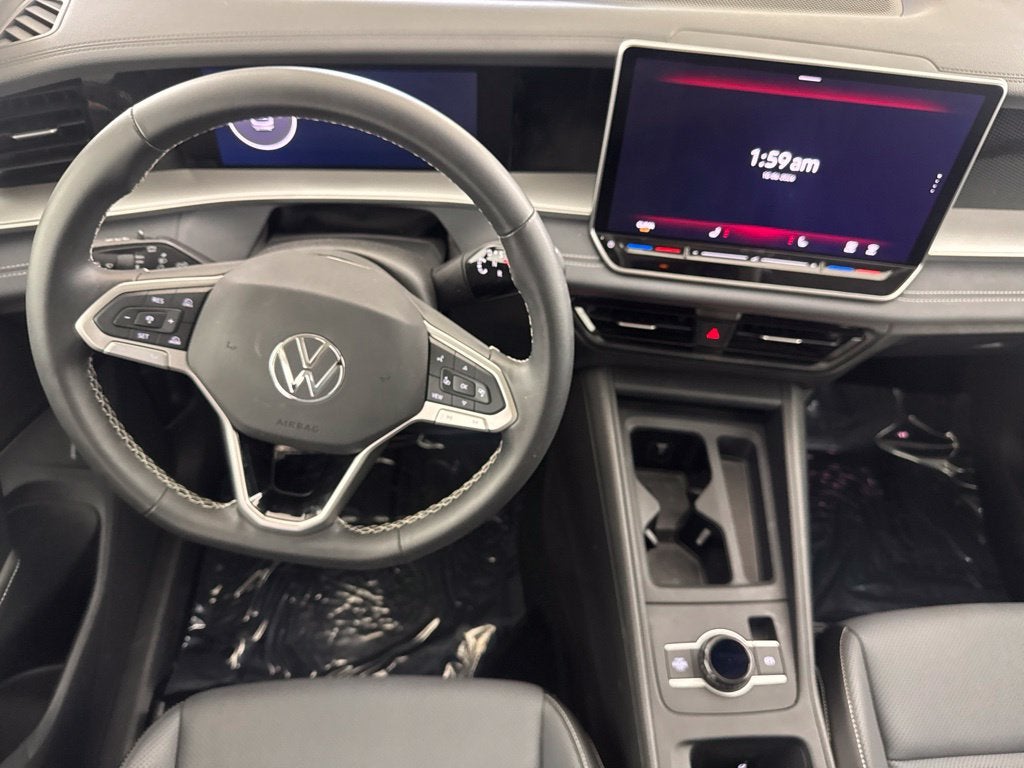 2025 Volkswagen Tiguan 2.0T SE