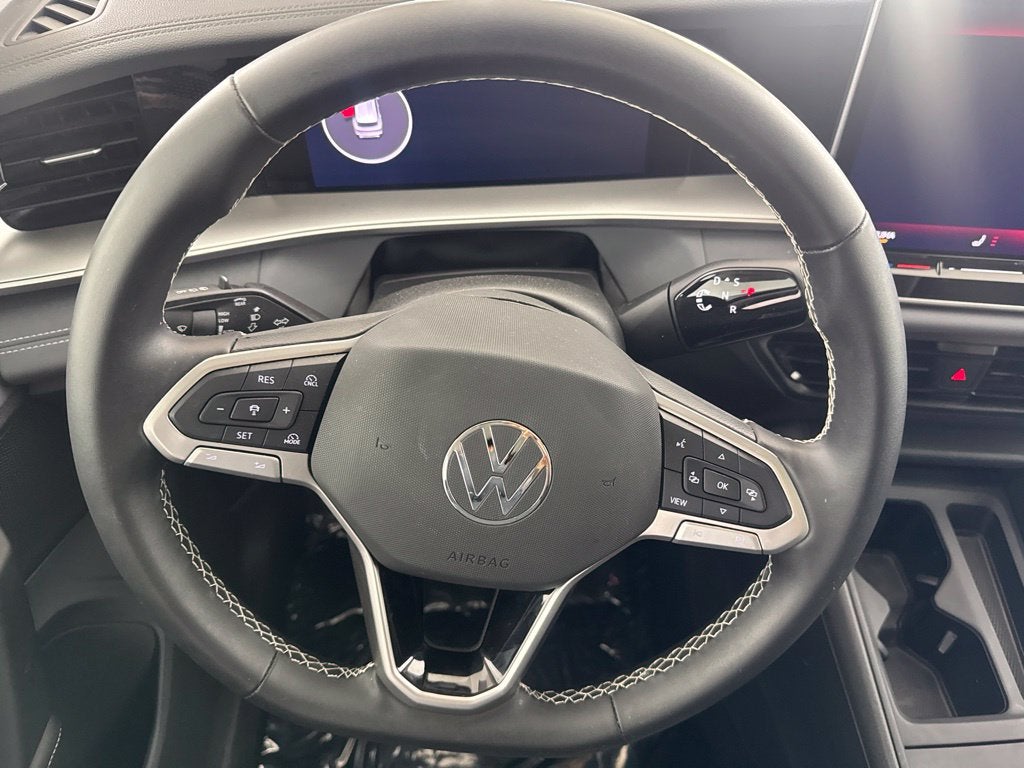 2025 Volkswagen Tiguan 2.0T SE