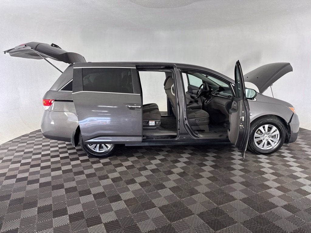 2016 Honda Odyssey SE