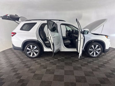 2025 Honda Pilot Touring
