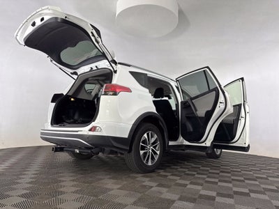 2018 Toyota RAV4 Hybrid LE