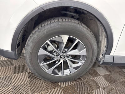 2018 Toyota RAV4 Hybrid LE