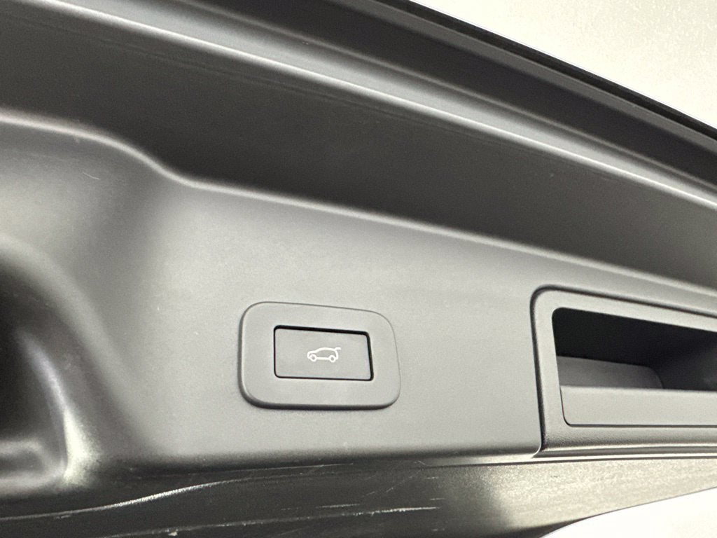 2023 Land Rover Range Rover Evoque SE