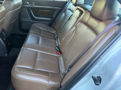 2014 Lincoln MKS Base