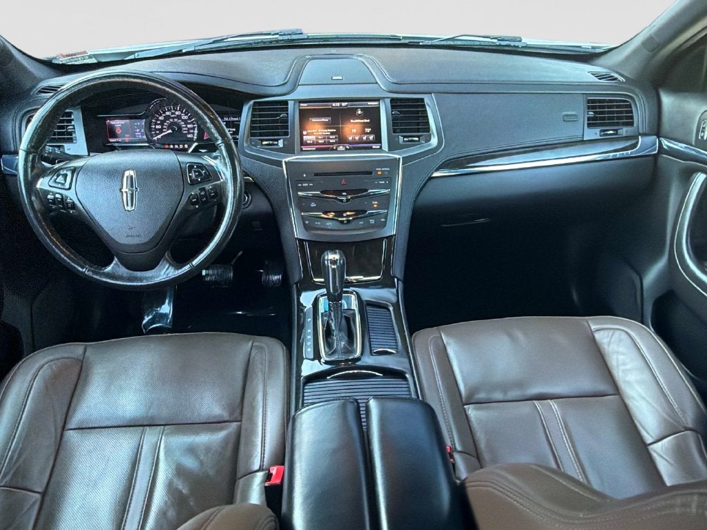 2014 Lincoln MKS Base