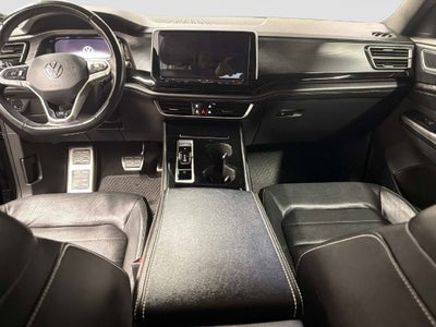 2024 Volkswagen Atlas Cross Sport 2.0T SEL R-Line