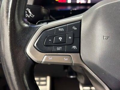 2024 Volkswagen Atlas Cross Sport 2.0T SEL R-Line