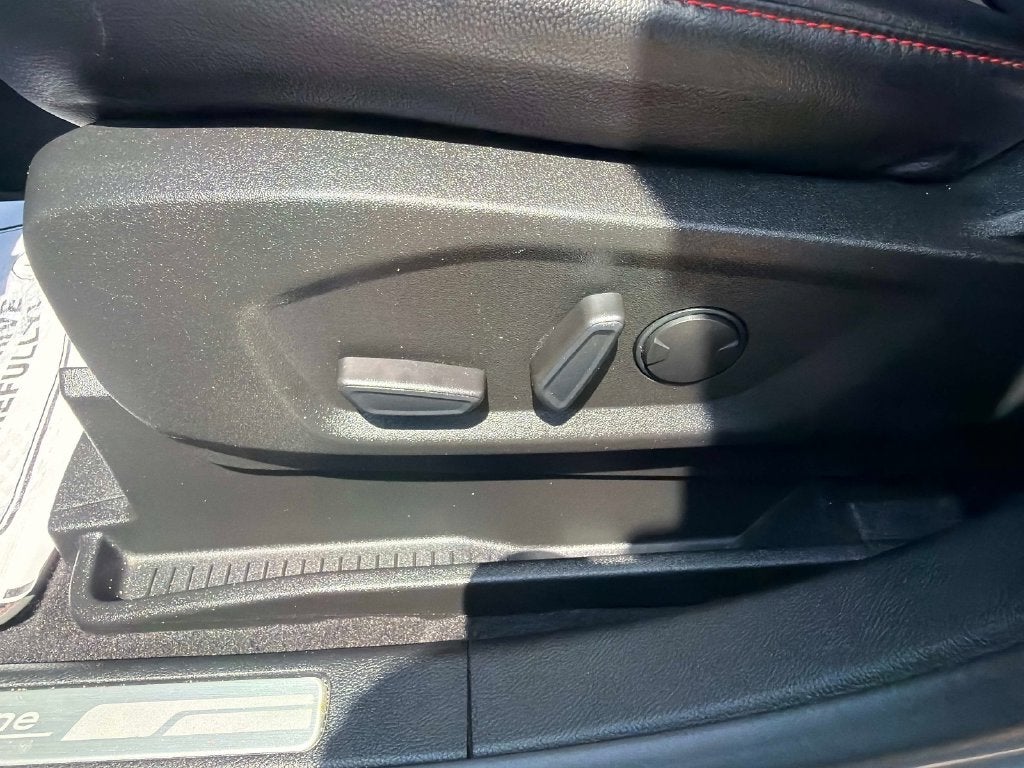 2022 Ford Edge ST Line