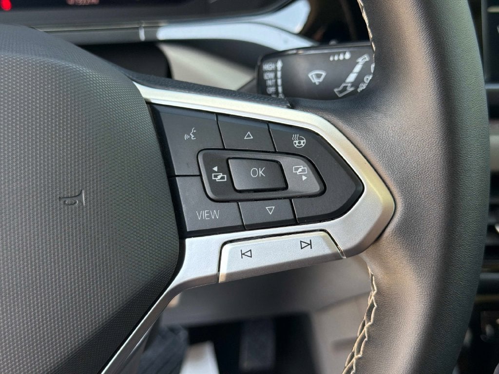 2024 Volkswagen Taos 1.5T SEL