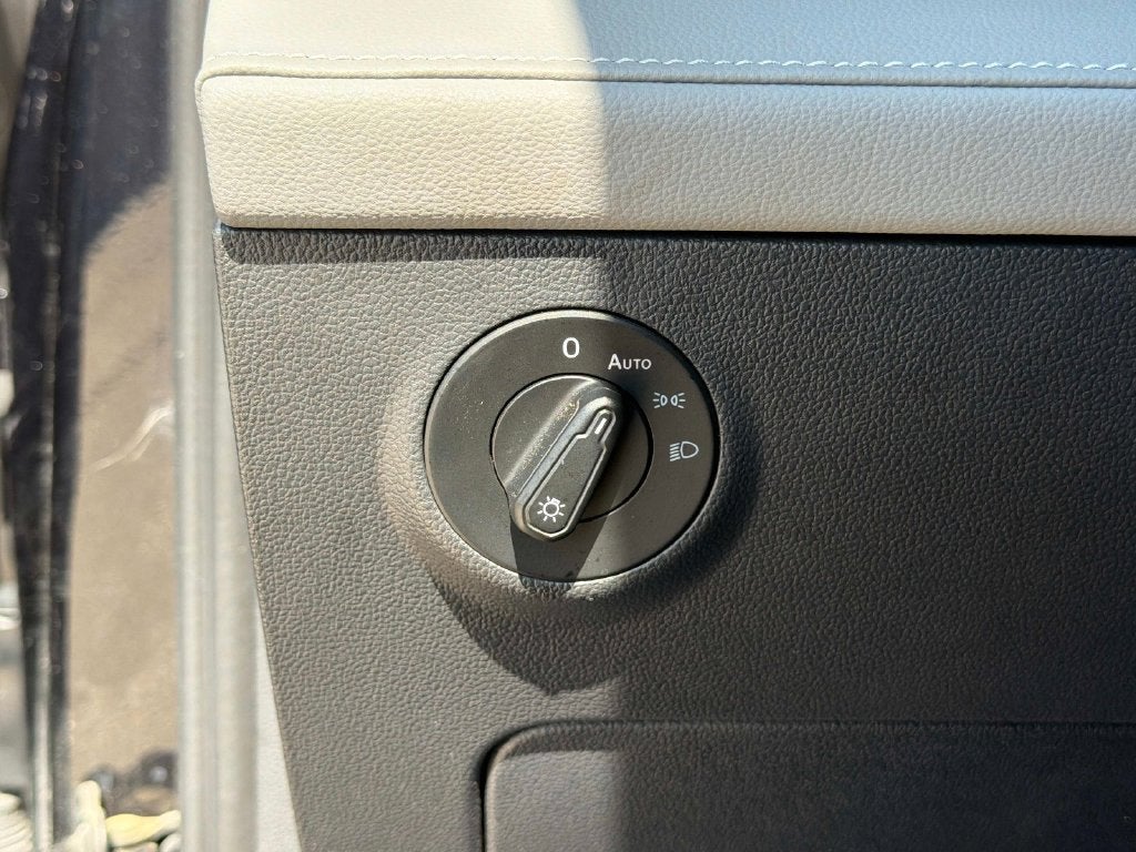 2024 Volkswagen Taos 1.5T SEL