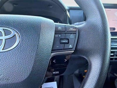 2025 Toyota Camry LE