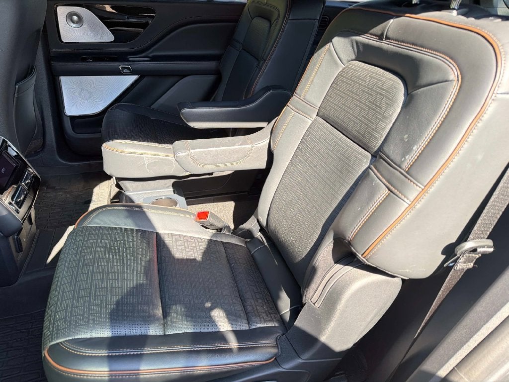 2025 Lincoln Aviator Black Label Premium