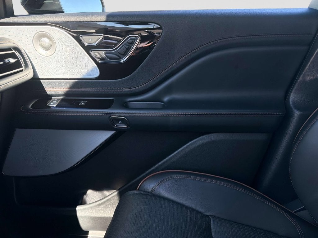 2025 Lincoln Aviator Black Label Premium
