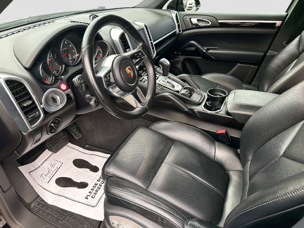 2018 Porsche Cayenne Platinum Edition
