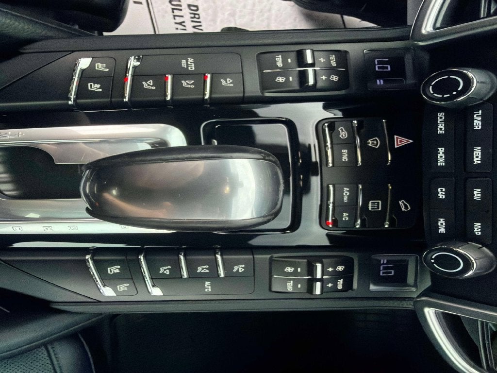 2018 Porsche Cayenne Platinum Edition