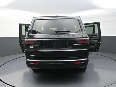 2023 Jeep Wagoneer Base