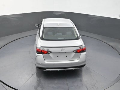 2024 Nissan Versa 1.6 SR