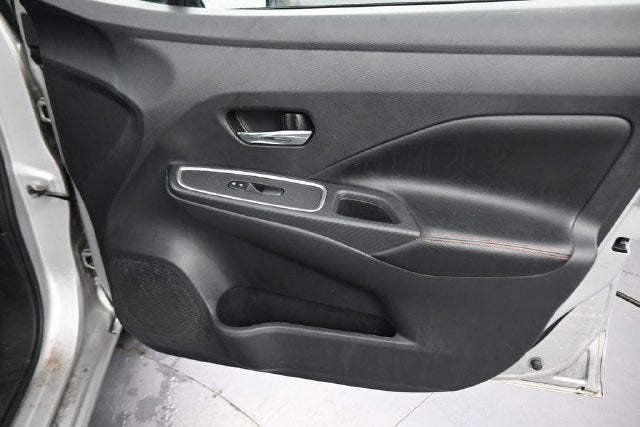 2024 Nissan Versa 1.6 SR
