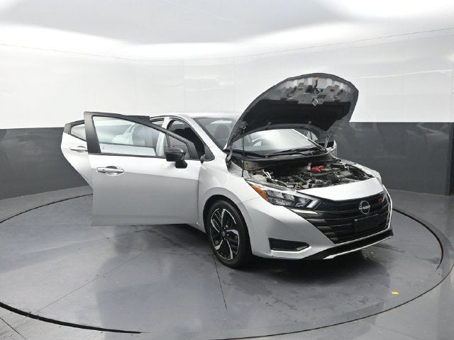 2024 Nissan Versa 1.6 SR