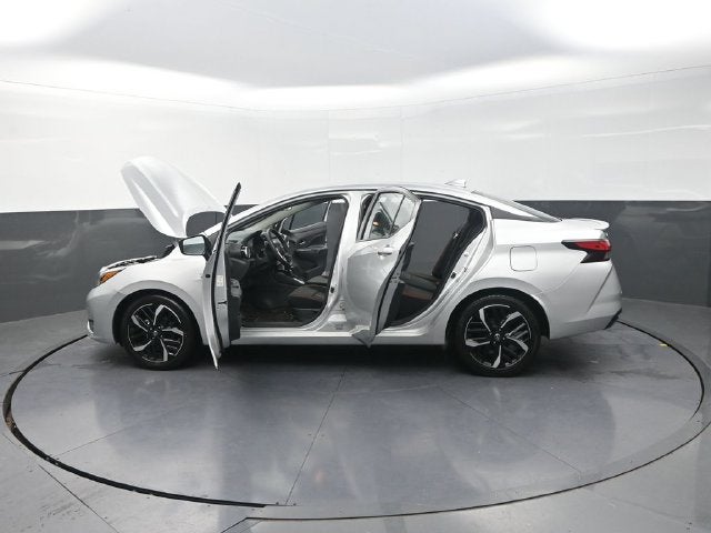 2024 Nissan Versa 1.6 SR