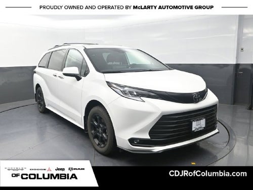 2026 Toyota Sienna Woodland Edition