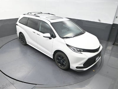 2026 Toyota Sienna Woodland Edition