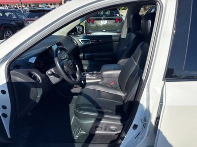 2016 Nissan Pathfinder SL 4WD
