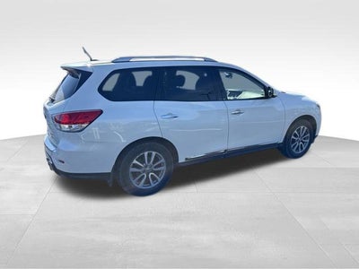 2016 Nissan Pathfinder SL 4WD