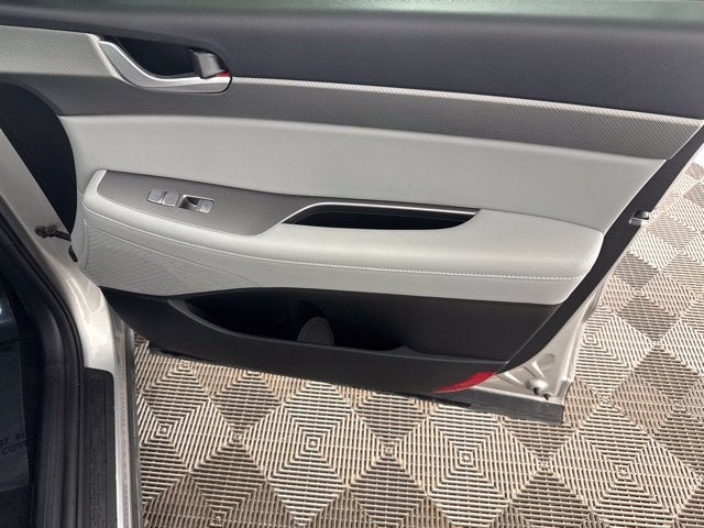 2025 Hyundai Palisade SEL Premium 8 Passenger
