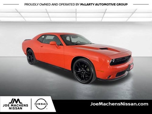 2016 Dodge Challenger SXT