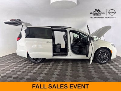 2021 Chrysler Pacifica Limited