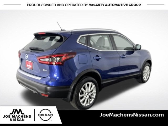 2022 Nissan Rogue Sport SV