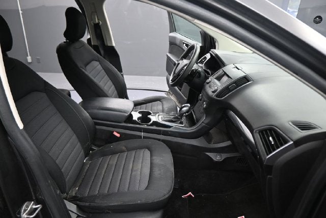 2017 Ford Edge SE