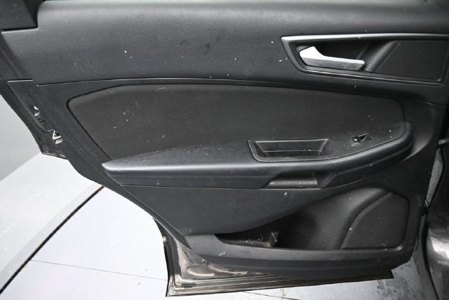 2017 Ford Edge SE