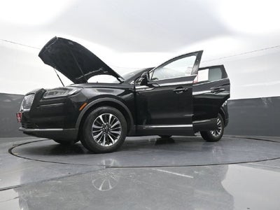 2022 Lincoln Nautilus Standard