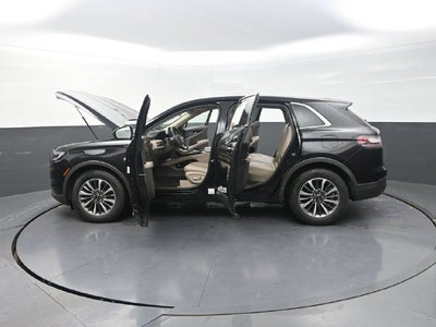 2022 Lincoln Nautilus Standard