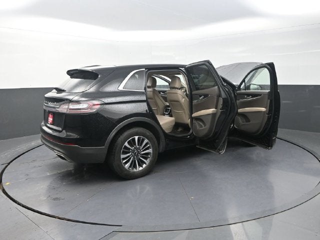 2022 Lincoln Nautilus Standard