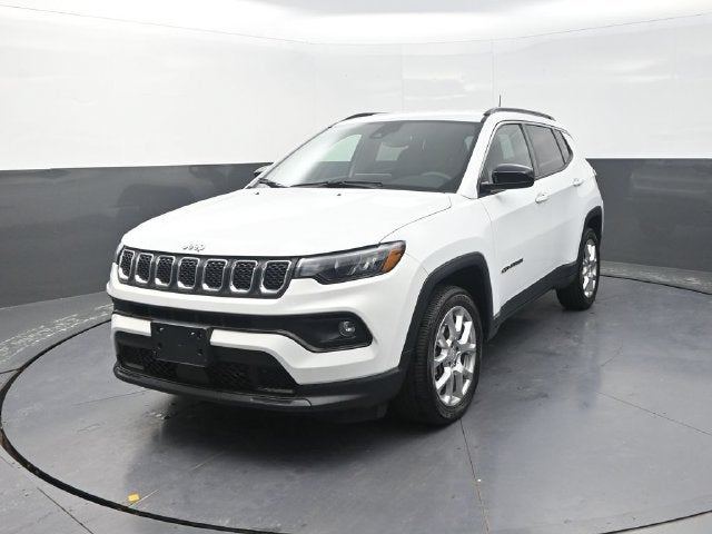 2023 Jeep Compass Latitude Lux