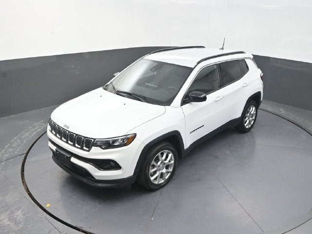 2023 Jeep Compass Latitude Lux
