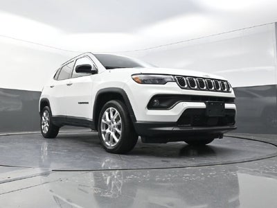 2023 Jeep Compass Latitude Lux
