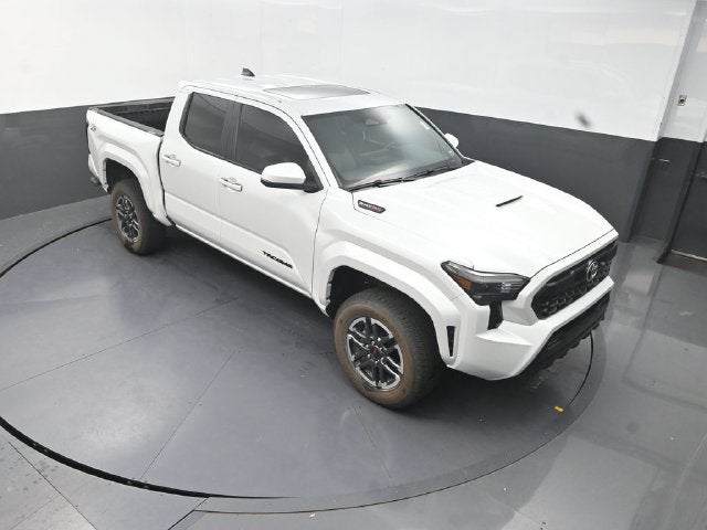 2024 Toyota Tacoma Hybrid TRD Sport