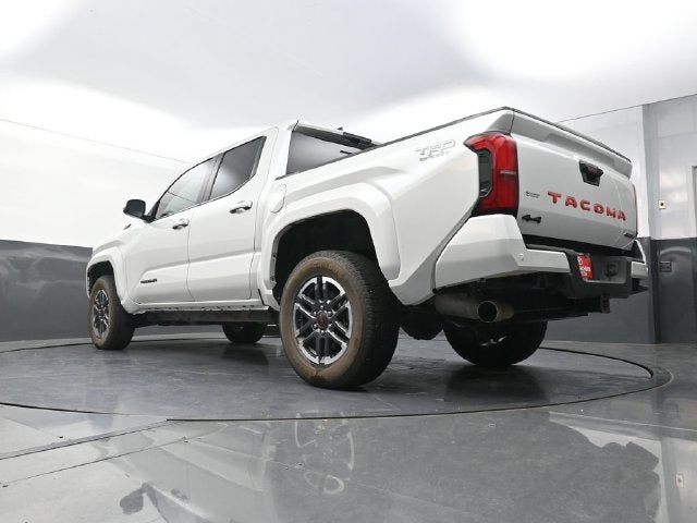 2024 Toyota Tacoma Hybrid TRD Sport