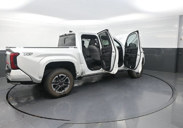 2024 Toyota Tacoma Hybrid TRD Sport