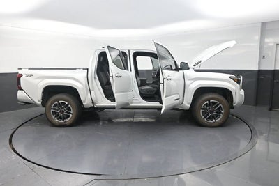 2024 Toyota Tacoma Hybrid TRD Sport