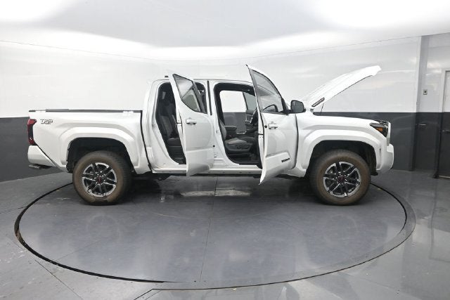 2024 Toyota Tacoma Hybrid TRD Sport