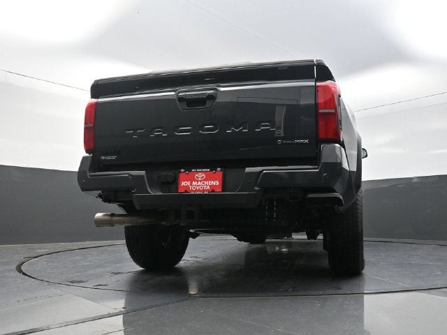 2026 Toyota Tacoma Hybrid TRD Off Road