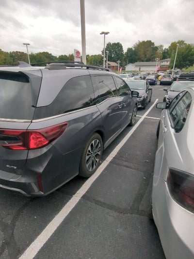 2025 Honda Odyssey Elite